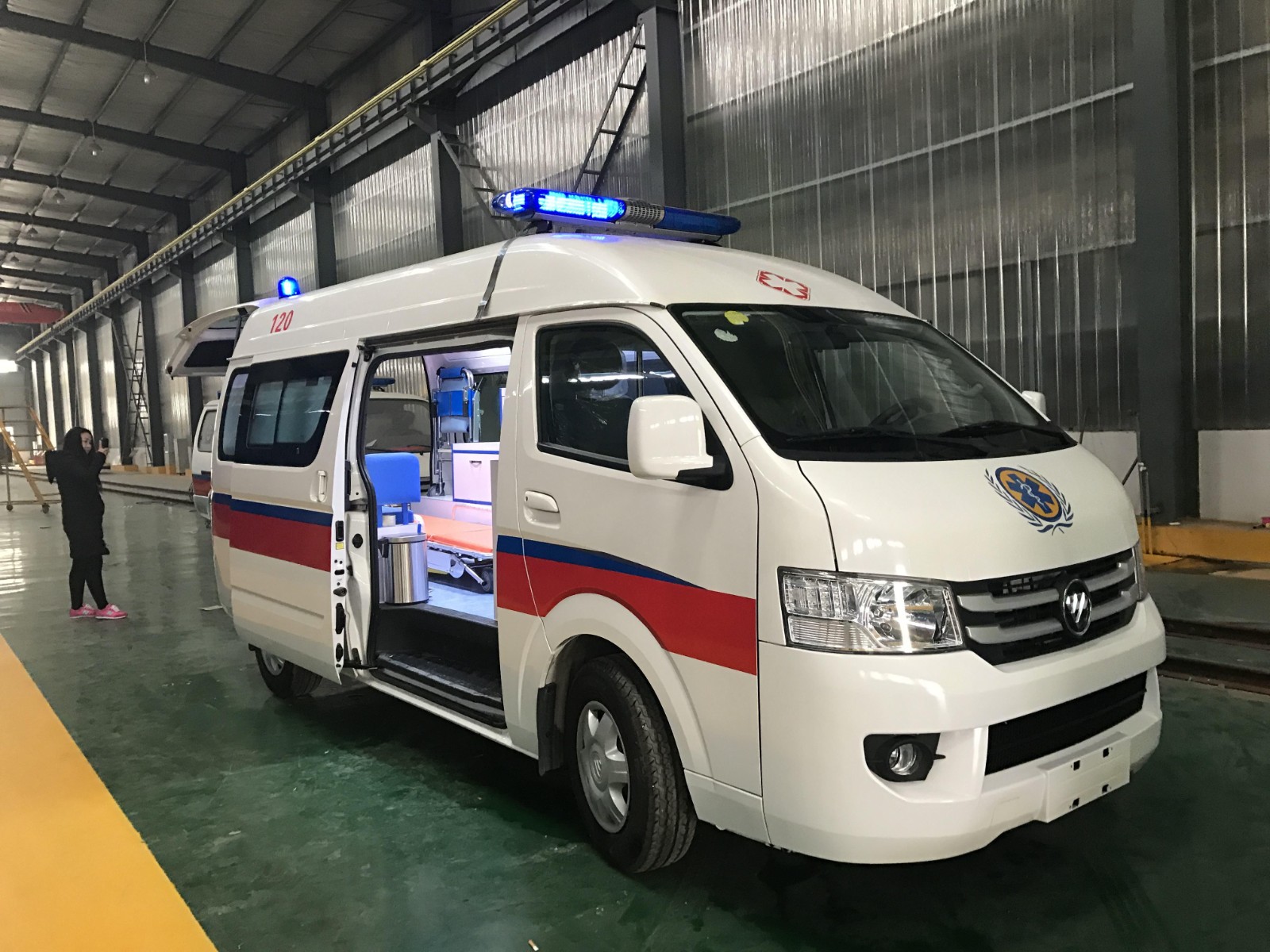 容城县救护车转院