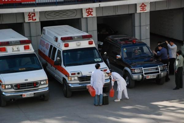 容城县救护车转院